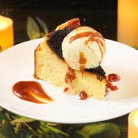 ★当店自慢のバスクチーズケーキなどカフェメニューも★