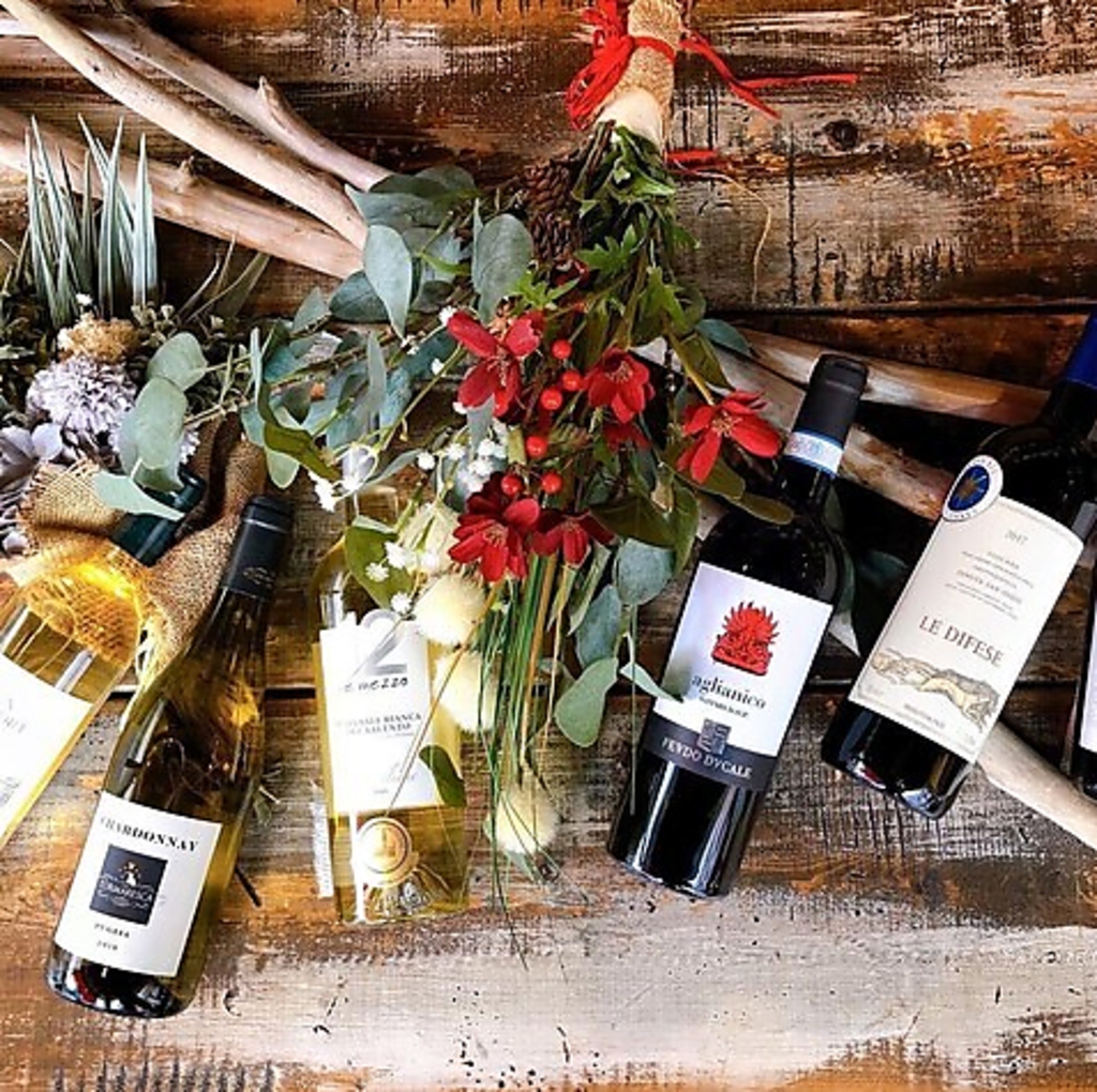 週ごとに異なるワインを取り揃え、世界各国の味を体験できる場所です。毎回新鮮な驚きに出会えます。