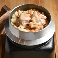 新潟県産コシヒカリの鶏釜飯