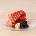 料理メニュー写真&nbsp;奄美大島の中トロと朝どれ鮮魚