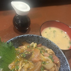 ホキ丼(海鮮ユッケ風)