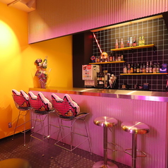 おひとり様大歓迎のカウンター席♪お気軽にお立ち寄りくださいね!