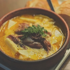 季節の食材のアヒージョ