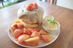 紅茶クリームパンケーキ”桃”