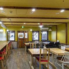 厚豚肉料理専門店　豚屋巣窟の雰囲気2