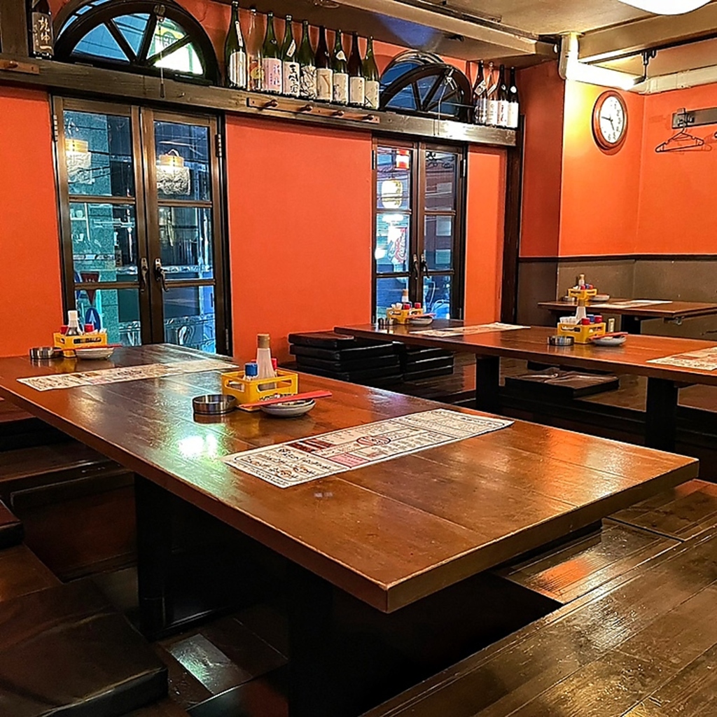 最大46名様まで収容可能の当店☆各種ご宴会や、会社帰り、デートにもご利用ください！