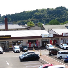 焼肉 まるの外観3