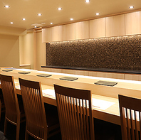 料理人がもてなす季節のおまかせ会席コース