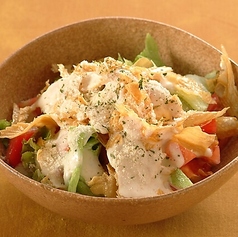 パリパリ湯葉のシーザーサラダ