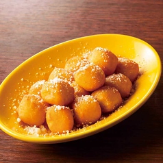 揚げニョッキのアンチョビパルメザン