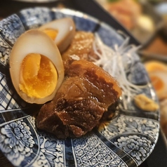 ホルモン煮込み(味噌/醤油)//豚角煮