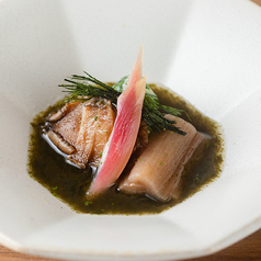 蝦夷アワビの柔らか煮　青海苔酢和え