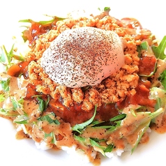 白胡麻担々タコライス