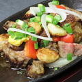 料理メニュー写真&nbsp;鉄板焼きガーリック牛肉