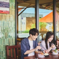 潮風が心地よいテラス席◎大切な方と特別な時間を…