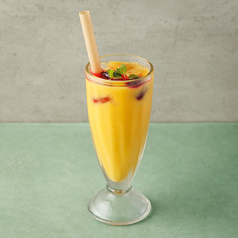 マンゴー&ドラゴンフルーツスムージー