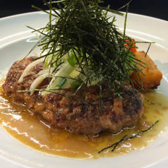 当店自慢の牛肉100%ハンバーグステーキ