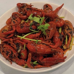 ザリガニの麻辣炒め