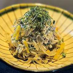しらすの薬味まみれと柚子/のり塩チーズいももち 明太ソース
