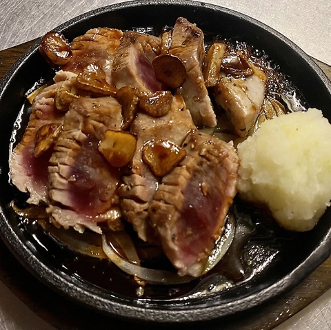 新橋駅チカの和食料理居酒屋！飲み放題付メニューもご用意しております。