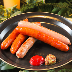 ソーセージ盛り合わせ