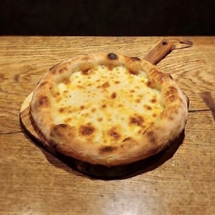 クアトロフォルマッジ