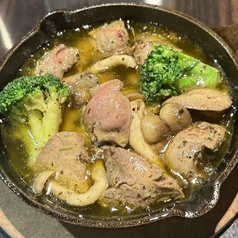 鶏レバーのアヒージョ(バケット2個付)