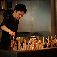 厳選した日本酒を、こだわりの料理とともに