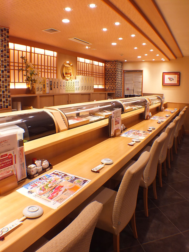 お寿しと言えばカウンター！お一人様大歓迎！長岡駅から徒歩2分の好立地でアクセスもバツグン！