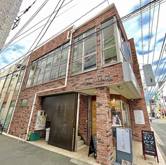 肉&イタリアン ぶるーたす 西新の外観1