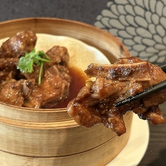 瀬戸内六穀豚スペアリブの豆鼓 (トウチ) 蒸し