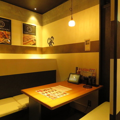 明るい雰囲気の店内です