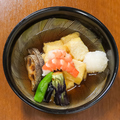 料理メニュー写真 もちもち豆腐と海老の揚げ出し