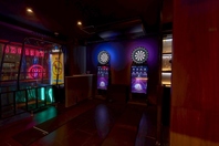 初心者も歓迎！お酒と一緒にダーツを楽しむ賑やかな夜