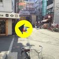 道案内４.すぐに見える矢印方向のお店が寿司処 まえ田です。