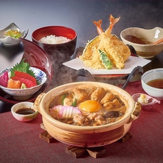 伝統の味、みそ煮込み。の写真