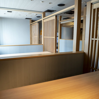 個室、半個室ございます。4名様~ご利用可能♪