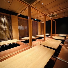 個室居酒屋 水面月 MINAMOTSUKI 北千住店の雰囲気1