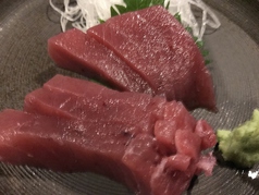 生マグロ刺し