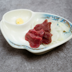 国産馬刺し