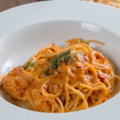 料理メニュー写真&nbsp;カルボナーラチリトマトパスタ