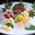 料理メニュー写真 【馬刺し】3種