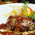 料理メニュー写真&nbsp;黒毛和牛の脂を練り込んだぼじょのハンバーグ