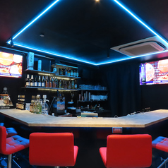 お一人様利用はもちろん、軽く一杯飲みたい時にもおすすめです。