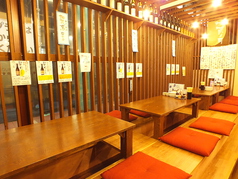 小上がりで14名様までのご宴会も可能です♪温もりのある掘りごたつ席で、日常の喧騒を忘れて、贅沢なひとときをご堪能ください。