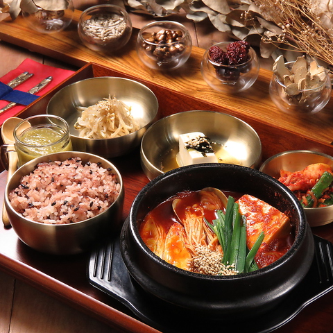Korean food＆cafe 日・韓茶 ta-yon