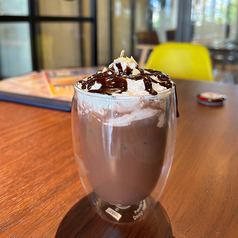 #プレミアムリッチアイスココア（ホイップ ＋ チョコソース）