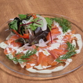 料理メニュー写真&nbsp;サーモンのカルパッチョ