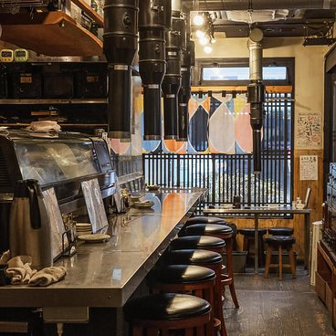 魚やき をっとっとの雰囲気1