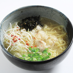 和牛ホルモンラーメン